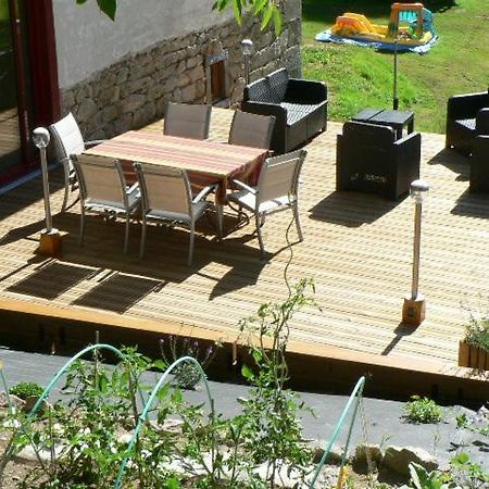 Au Vieux Four Bed & Breakfast Ambert Exterior foto