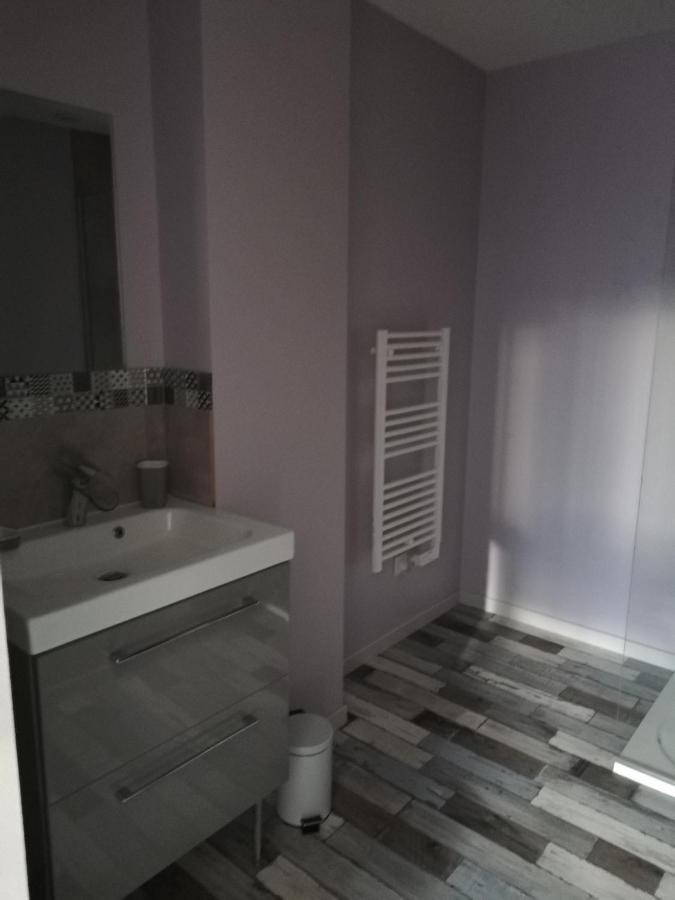 Au Vieux Four Bed & Breakfast Ambert Exterior foto